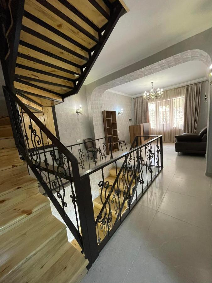 Hotel Shina Kazbegi Exteriör bild