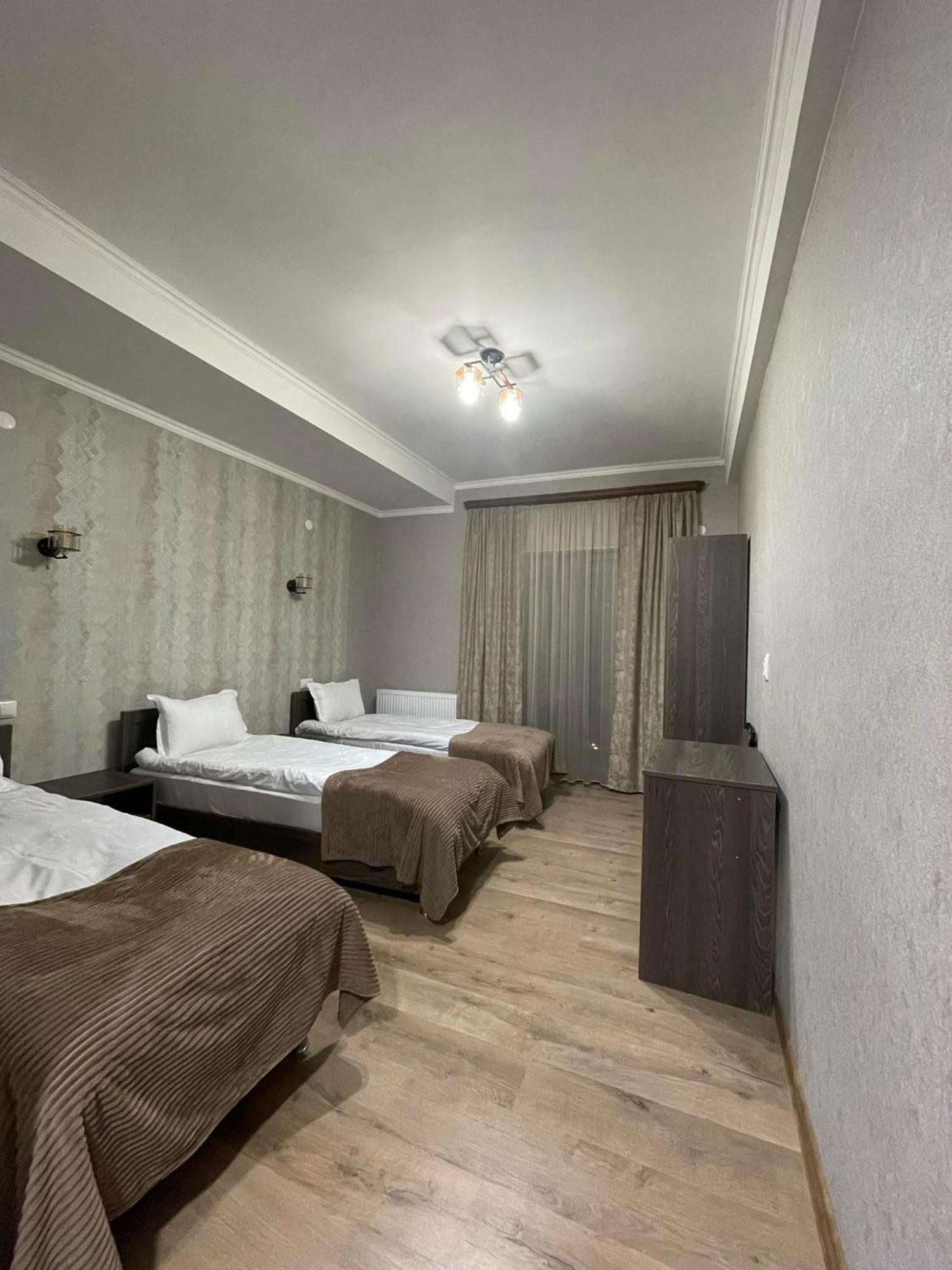Hotel Shina Kazbegi Exteriör bild